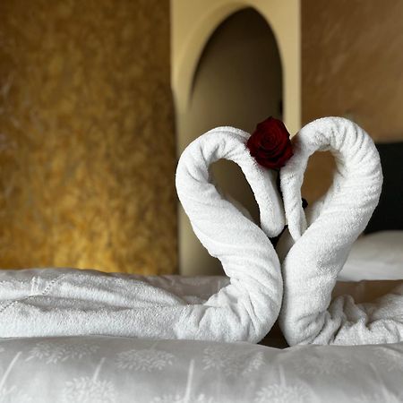 Hotel Savoia Dobbiaco Esterno foto